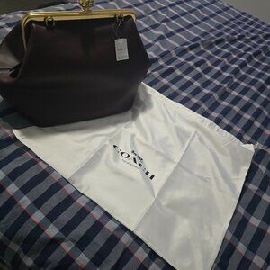 Brand new kisslock coach bag